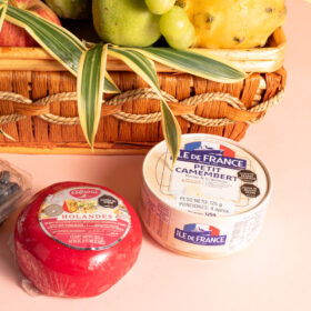 Canasta Frutal en mimbre para regalar, canasta de frutas, frutas con quesos, quesos con frutas gourmet, arreglo frutal, regalo saludable, canasta frutal, arreglos frutales, detalles con frutas, dilo con frutas, detalles de recuperación, bogotá, regalos en bogotá, frutas en bogota, arreglos frutales en bogota, regalos a domicilio en bogota,