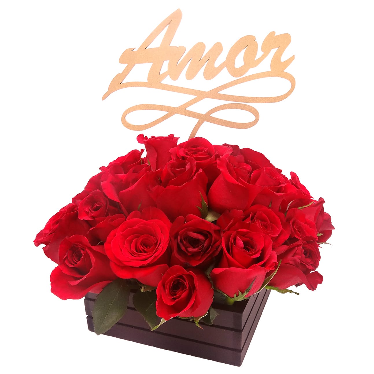 Hermoso arreglo de rosas con letrero de Happy Birthday