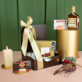 Ancheta gourmet navideña con whiskey hennessy truffas gourmet y calamares con anchoas