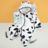 Regalo para bebé, detalle por nacimiento, cajita especial para bebé, detalle para bebé niño, regalo para recien nacido, sleeping para bebé con motivo de vaquita, seguro para cajón y sonajero cascabel, regalos a domicilio, regalos para bebe a domicilio, detalles por nacimiento a domicilio en bogotá