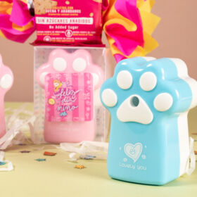 Caja de regalo para niños, tajalápiz de huellita, detalle para el día del niño, regalos para el día del niño, dia del niño, muchos dulces para regalar, regalo lleno de dulces. cajita con dulces para niños