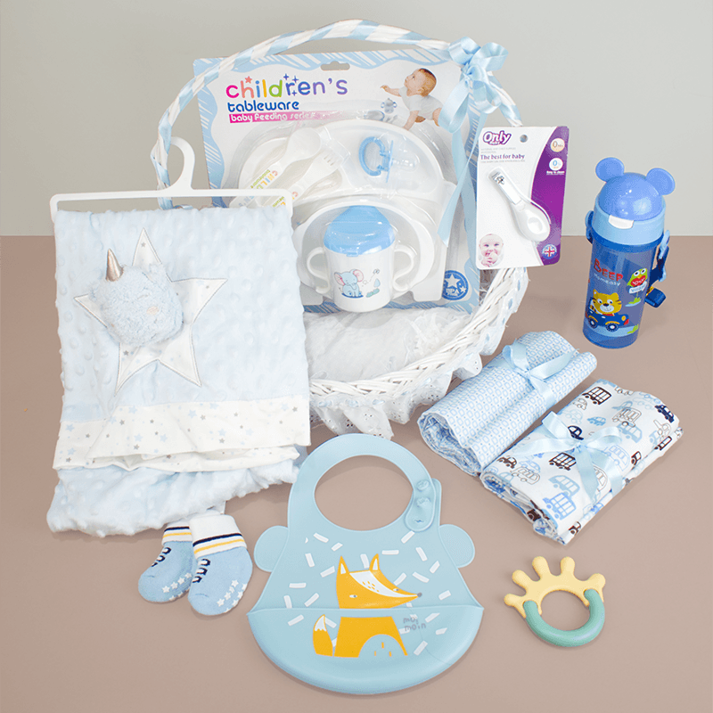 Canatilla para bebé, canastilla de regalo para bebé, detalle especial para bebé, regalo para nacimiento, regalo para baby shower, detalle para recién nacido, con cobija, babero, medias, cortaúñas, llamadientes, vaso pitillo, set de vajilla para bebé y manticas.