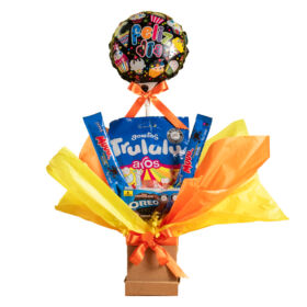 Caja de regalo para niños, detalle para el día del niño, regalos para el día del niño, dia del niño, muchos dulces para regalar, regalo lleno de dulces. cajita con dulces para niños