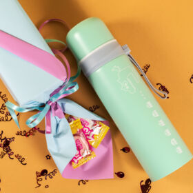 Termo de Regalo para niños, día del niño, regalos para el día del niño, detalle sorpresa para niños, termo y chocolatina para niños