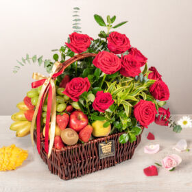 canasta de frutas, arreglo frutal, regalo saludable, canasta frutal, arreglos frutales, detalles con frutas, dilo con frutas, detalles de recuperación, celebración saludable, celebra con frutas, rosas rojas y frutas, flores y frutas, rosas rojas, flores para regalar con frutas, regalos saludables, domicilio en bogotá, flores en bogotá, reglaos en bogotá