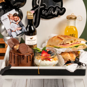 Desayunos sorpresas, desayunos sorpresa en bogota, desayunos para regalar, desayunos en la cama, desayuno de regalo, desayunos en bandeja, bandeja para desayunos, desayuno gourmet, desayunos a domicilio, desayuno sorpresa en bogotá.