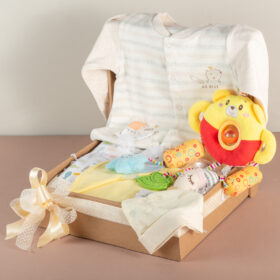 regalo unisex, detalle unisex para bebé, regalo sin genero, Regalo para bebé, detalle para recién nacido, regalos para bebé en Bogotá, regalos personalizados para bebé, baby shower, regalos de babyshower, detalle por nacimiento, regalo por nacimiento.