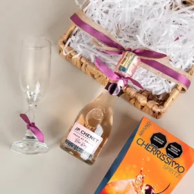 regalo con vino espumoso, champagne para regalar a mamá, chocolates y vino espumoso para mamá en su día, regalo para mujer, cesta de regalo para madres, regalo para el día de la madre, regalo para mamá en su día, día de la madre 2025, regalos para madre en bogotá, regalos para mami, regalos para el día de la madre, regalo delicado para mamá, regalos vintage para madre, regalos de la madre a domicilio en bogotá,