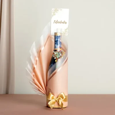 regalo con crema de whiskey moncler, regalo de aniversario con crema de whiskey moncler, regalo para dama, regalos a domiciliso en bogotá, sorpresas de aniversario, crema de whiskey moncler, whiskey, regalo para parejas, regalos de amor